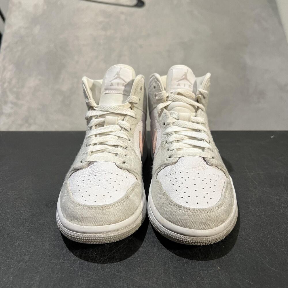 Nike Air Jordan 1 Mid SE Shoes Womens 7 Light Iron Ore Pink Gray DN4045-001 - Picture 2 of 9